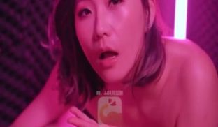深夜独家ASMR-淫欲吸吮痴女派