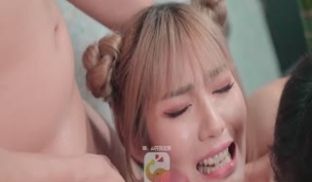 三男两女的大吃鸡鸡派对