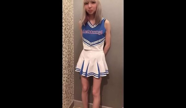 日本偶像[mayuka]欢唿女孩（第2部分）打击