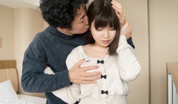 372-YURINA-01 我兴奋得浑身是汗。舔