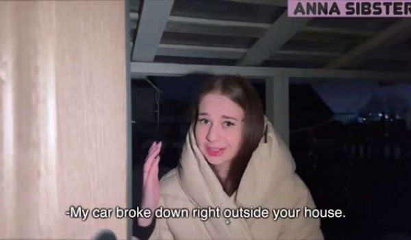 前女友说太晚了回不来家就在我家住一晚上