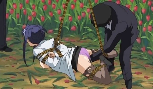 中文字幕踩在处女和成熟的妻子身上