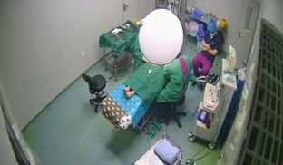 珍稀资源破解整容医院手术室摄像头偷拍少妇整形丰胸