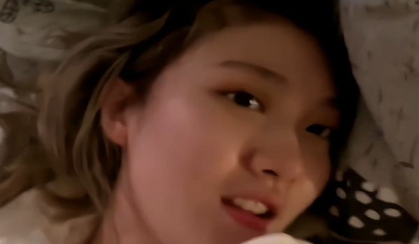 20208463735用户上传清纯的妹子被渣男霍