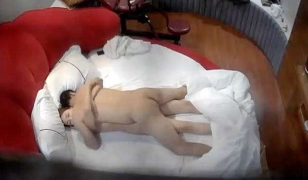 极品浪姐意犹未尽享受鱼水之欢猛烈的冲刺