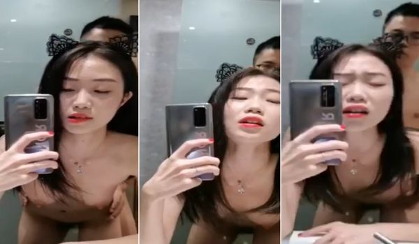 20208217757用户上传骚货女友非要抓手机