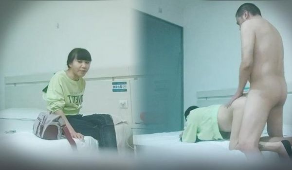 李总探花深夜操上门兼职少妇骚逼一看就是久经沙场主