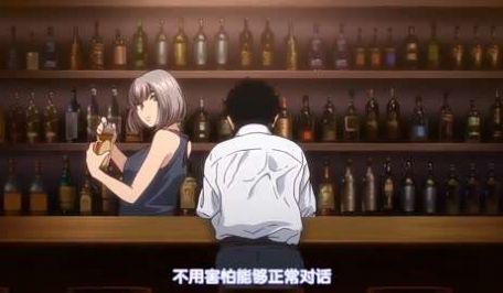 第二集蜗牛田径女子在雨下个不停的远离村庄的公交车