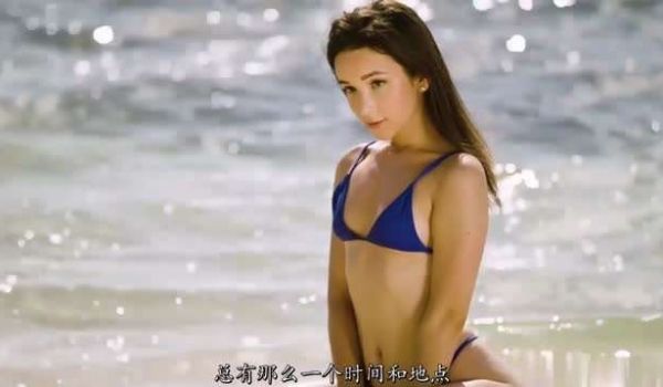 性感姐妹花从小有好东西就一起分享