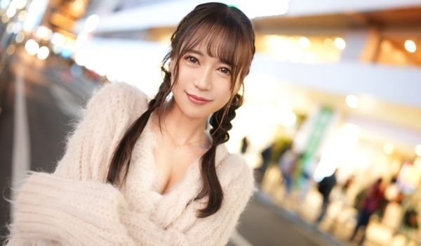 SIRO-5247在酒吧工作的海报女郎决定出演A
