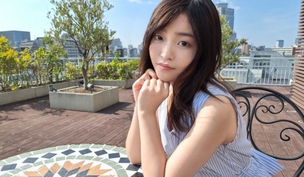 SIRO-5240介绍一位刚从农村搬到东京还保留