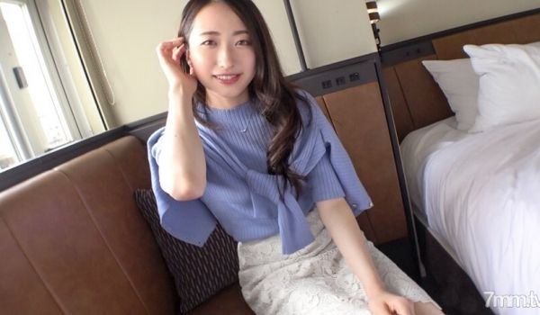 SIRO-3990第一枪脸红..我丈夫的款待一个
