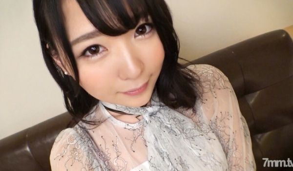 SIRO-4266第一枪敏感少女脸上有性欲的类型