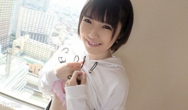 SIRO-3974第一拍通透度120摇滚美少女短