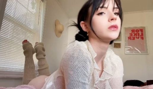 极品身材无毛逼女神自慰