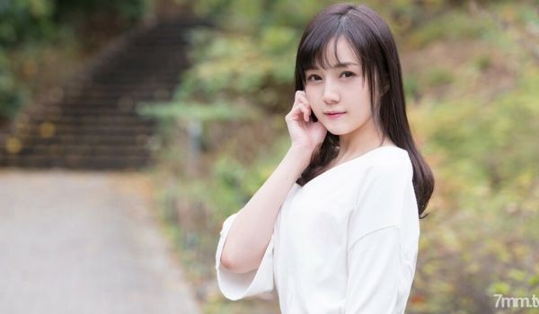 438-EMIRI-01喜欢一点点强烈刺激的美少