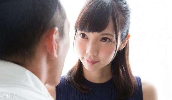 650-MIU-01与整洁漂亮的姐姐Miu的裸体