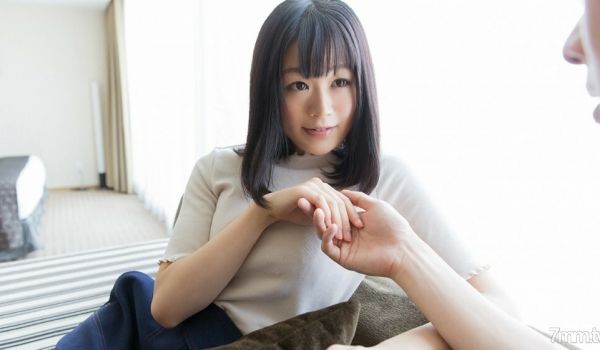 670-MIORI-01性教育良好的丰满女孩的研