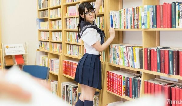 IF-011-04如果你放学后在学校发生性关系S